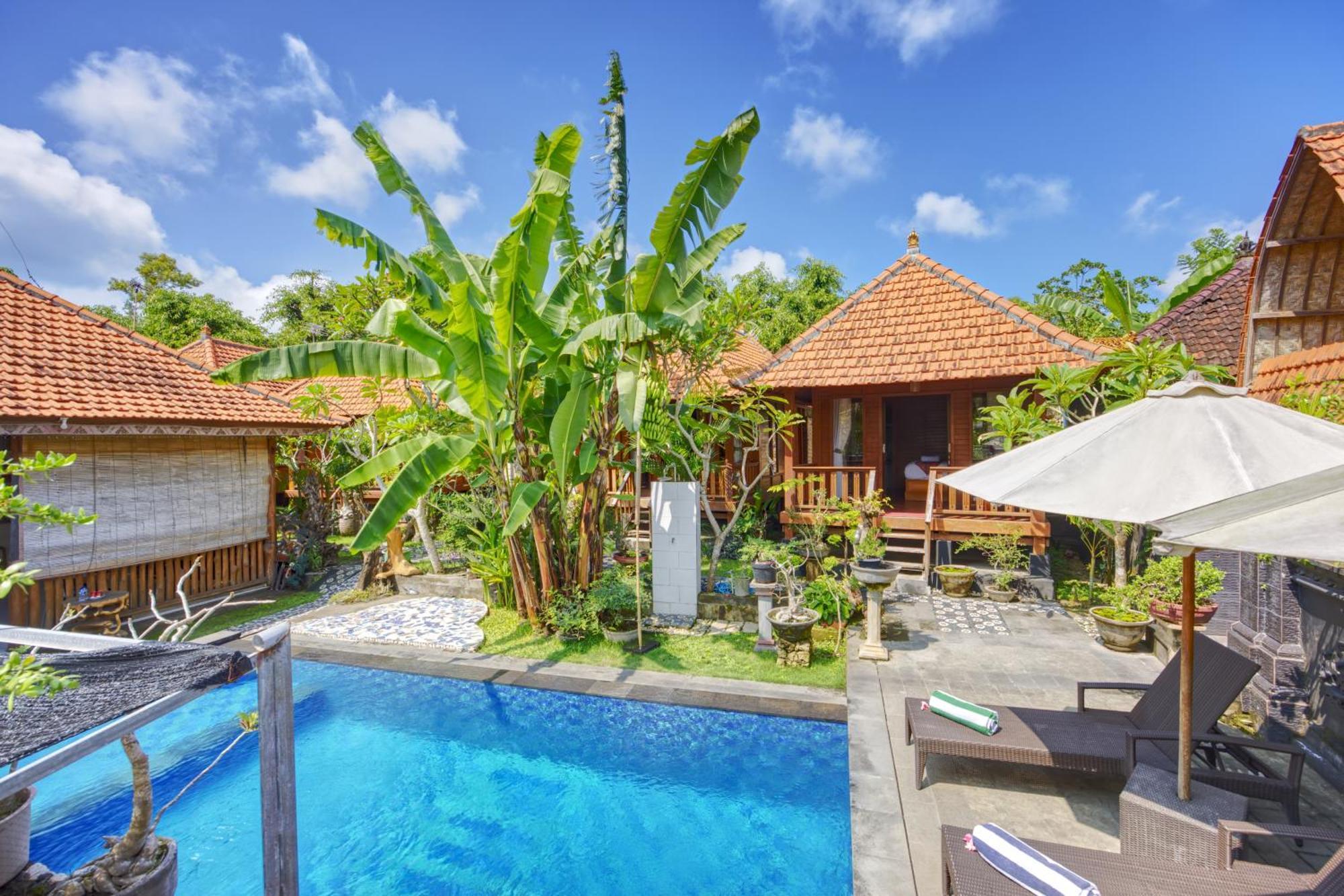 Ss Pangket Bungalow Sakti Exterior photo